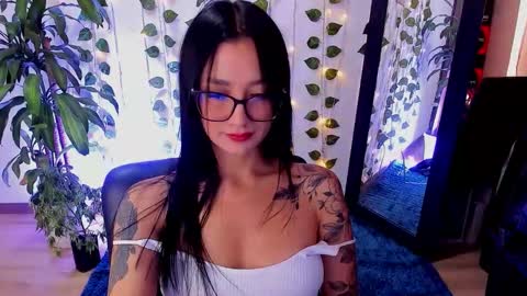 Maryyy online show from 11/28/25, 05:37