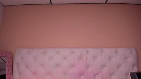 mariie_tayy online show from 12/12/24, 10:52