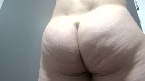 Snapshot of mariiio__bigass chatting on 02/20/26, 09:15 Mario online show from 02/20/26, 09:15
