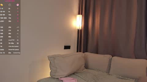 Snapshot of marikomuhlhauser chatting on 06/11/26, 02:53 Celeste online show from 06/11/26, 02:53