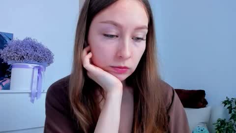 Snapshot of marilinal chatting on 10/13/25, 07:30 Marilina online show from 10/13/25, 07:30