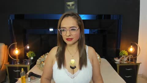 Marilyn Vega online show from 12/07/24, 01:03