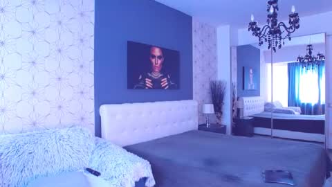 Mary Mais online show from 05/03/26, 06:52