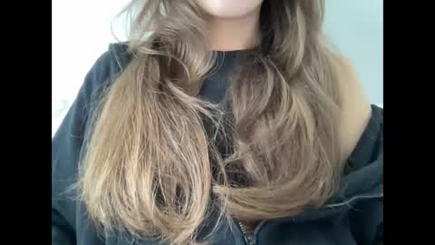 Marina online show from 09/17/25, 09:33