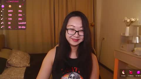 Snapshot of marine_vact chatting on 11/24/25, 02:06 Marine online show from 11/24/25, 02:06
