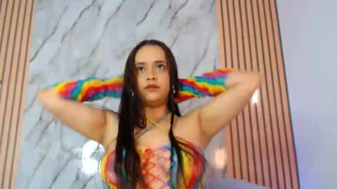 Marinella16 online show from 10/28/25, 10:01