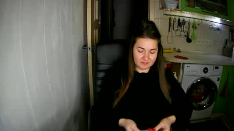 MarinettaQhot online show from 12/27/24, 04:32