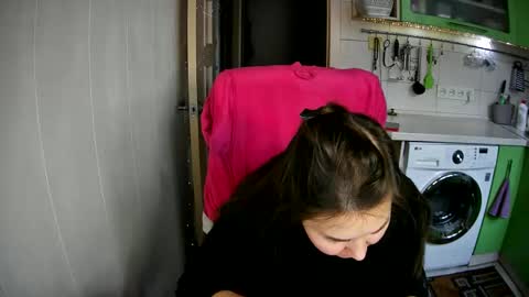 MarinettaQhot online show from 01/11/25, 01:22