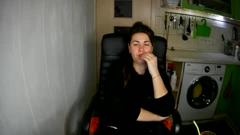 MarinettaQhot online show from 02/03/25, 12:58