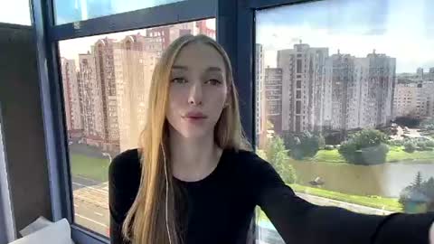 Amelia online show from 07/07/26, 09:13