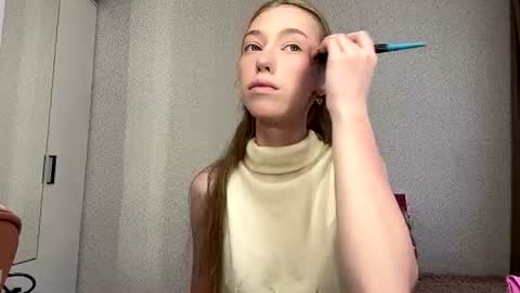 Amelia online show from 07/12/26, 09:22