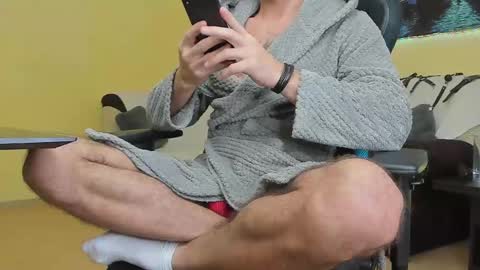 Snapshot of marioslim chatting on 02/11/25, 08:48 marioslim online show from 02/11/25, 08:48