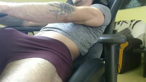 Snapshot of marioslim chatting on 02/25/25, 11:41 marioslim online show from 02/25/25, 11:41