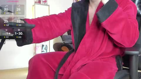 Snapshot of marioslim chatting on 03/04/26, 09:15 marioslim online show from 03/04/26, 09:15
