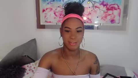 Nathaly online show from 12/02/25, 01:28