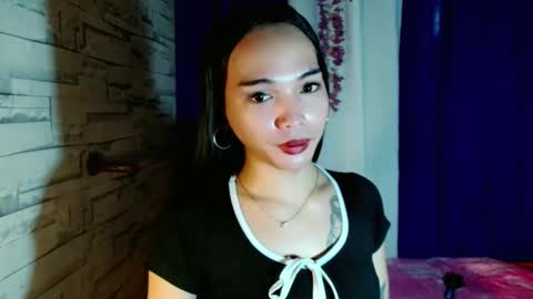 Snapshot of marishkafoxx chatting on 05/20/26, 02:07 marishka online show from 05/20/26, 02:07