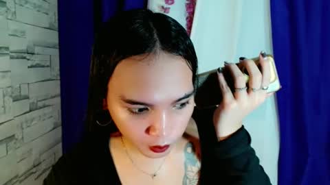 Snapshot of marishkafoxx chatting on 05/24/26, 12:48 marishka online show from 05/24/26, 12:48