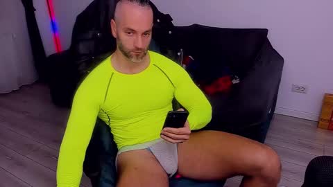 MarisMuscle online show from 12/26/24, 07:13