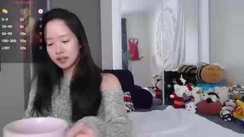 Snapshot of marissapeach chatting on 10/19/25, 02:07 MarissaPeach online show from 10/19/25, 02:07