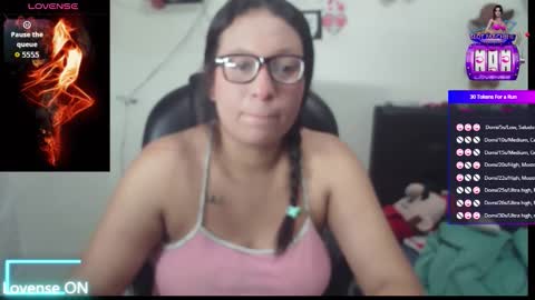 Snapshot of maritsa_millerr chatting on 11/20/25, 12:38 maritsa online show from 11/20/25, 12:38
