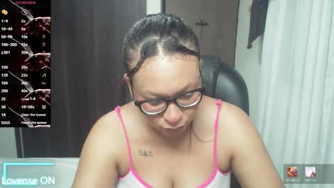 Snapshot of maritsa_millerr chatting on 02/19/26, 10:33 maritsa online show from 02/19/26, 10:33