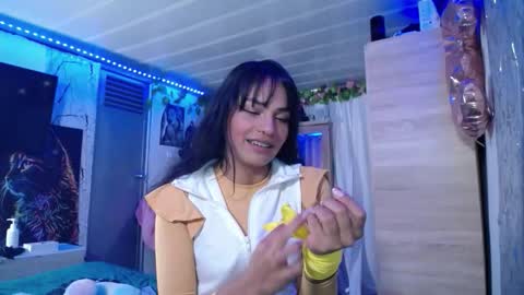 Maritza Ferrer -Samara Beltran online show from 10/03/25, 03:03