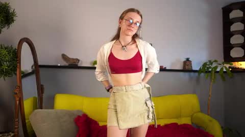 Snapshot of maritzamanby chatting on 05/18/26, 04:07 Kate online show from 05/18/26, 04:07