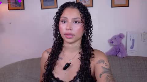 Snapshot of marivimichel_s chatting on 03/26/26, 11:21 marivimichel_s online show from 03/26/26, 11:21