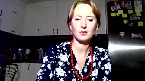 MarizaFouset online show from 07/28/26, 08:45
