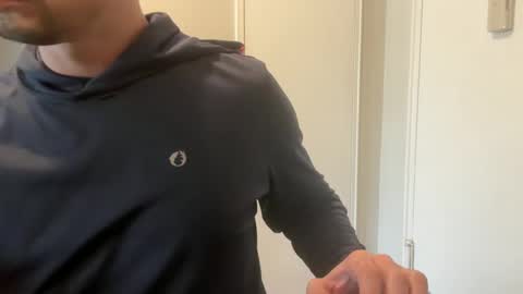 Snapshot of mark23803635 chatting on 01/10/25, 06:49 Mark23 online show from 01/10/25, 06:49