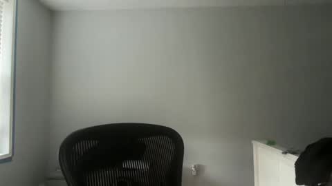 Snapshot of mark23803635 chatting on 01/11/25, 02:47 Mark23 online show from 01/11/25, 02:47