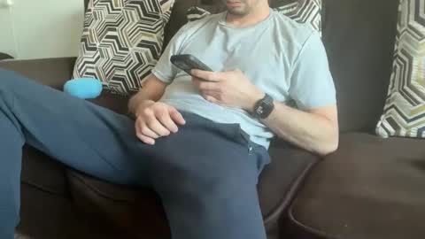 Snapshot of mark23803635 chatting on 01/24/25, 02:41 Mark23 online show from 01/24/25, 02:41