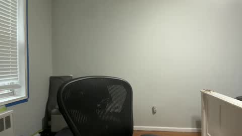 Snapshot of mark23803635 chatting on 02/16/25, 07:16 Mark23 online show from 02/16/25, 07:16