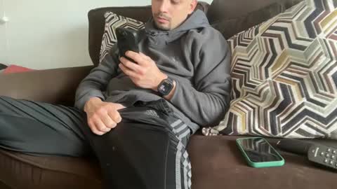 Snapshot of mark23803635 chatting on 02/20/25, 04:36 Mark23 online show from 02/20/25, 04:36