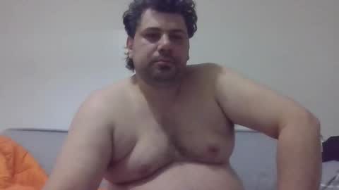 mark2985555 online show from 12/01/25, 06:02