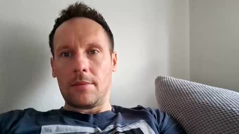 Mark online show from 02/10/25, 08:53