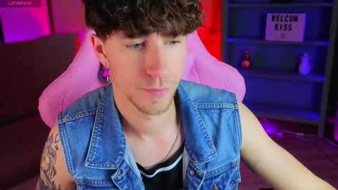 mark_caron online show from 10/19/25, 08:20