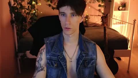 mark_caron online show from 06/12/26, 12:48