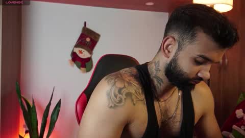 Snapshot of mark_hazze chatting on 12/02/25, 12:38 Mark online show from 12/02/25, 12:38