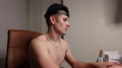 Snapshot of mark_karson chatting on 09/14/25, 07:57 MARK KARSON online show from 09/14/25, 07:57