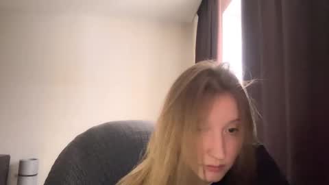 Snapshot of mark_love_margo chatting on 02/13/25, 01:15 Mark Margo online show from 02/13/25, 01:15