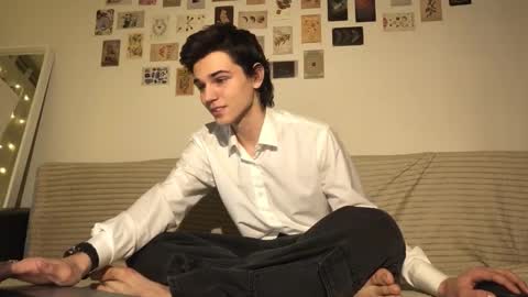 Mark online show from 11/16/25, 02:44