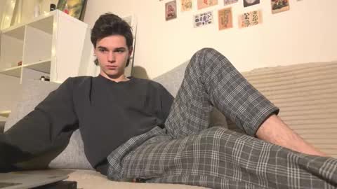 Mark online show from 11/24/25, 02:28