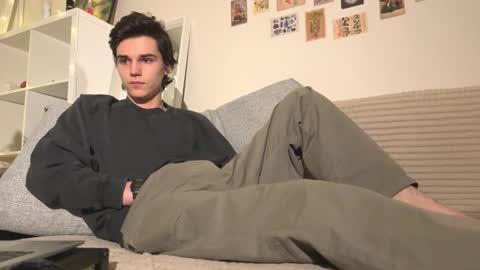 Mark online show from 11/25/25, 02:06