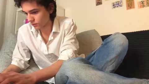 Mark online show from 12/15/25, 01:59