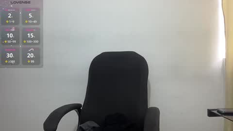 MODEL Mark Rut online show from 02/07/25, 09:15