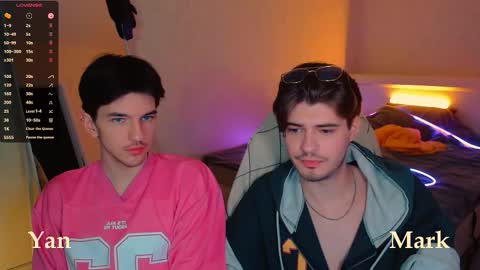 Mark online show from 09/17/25, 03:35