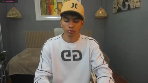 markbowie online show from 09/20/25, 11:44