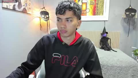 markbowie online show from 11/05/25, 11:32