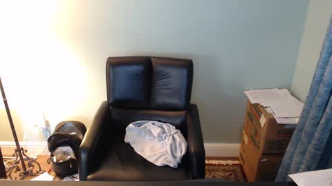 Snapshot of markinwest chatting on 10/10/25, 12:09 MarkinWest online show from 10/10/25, 12:09